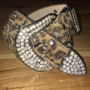 Leopard print belt with rhinestones